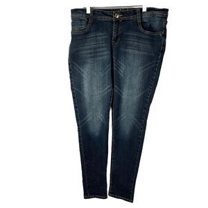 Southpole Womens Sz 16 Denim Jeans Embroidered  Rhinestones Studded Metalic Gold